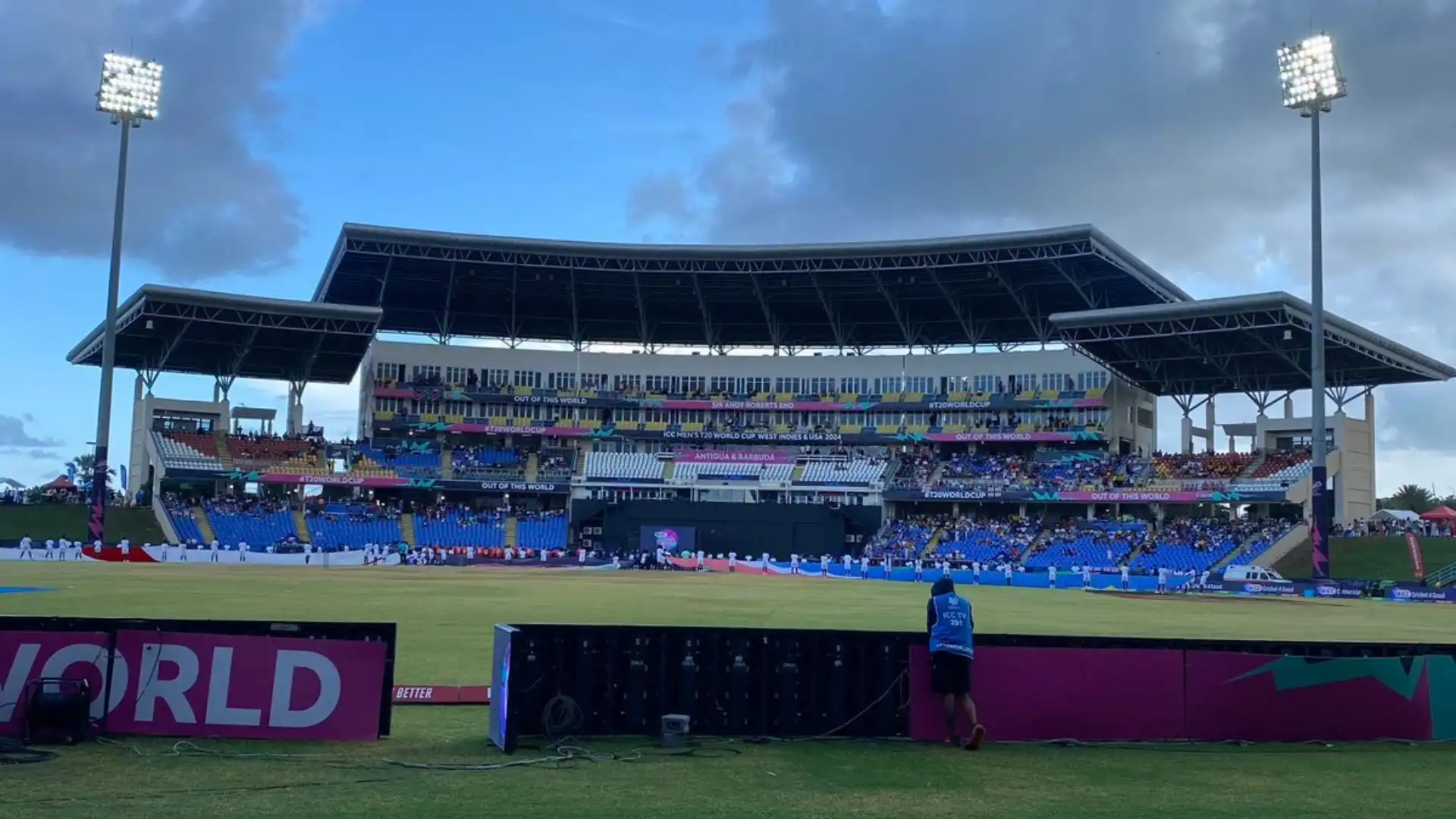 Sir Vivian Richards Stadium, Antigua [X]