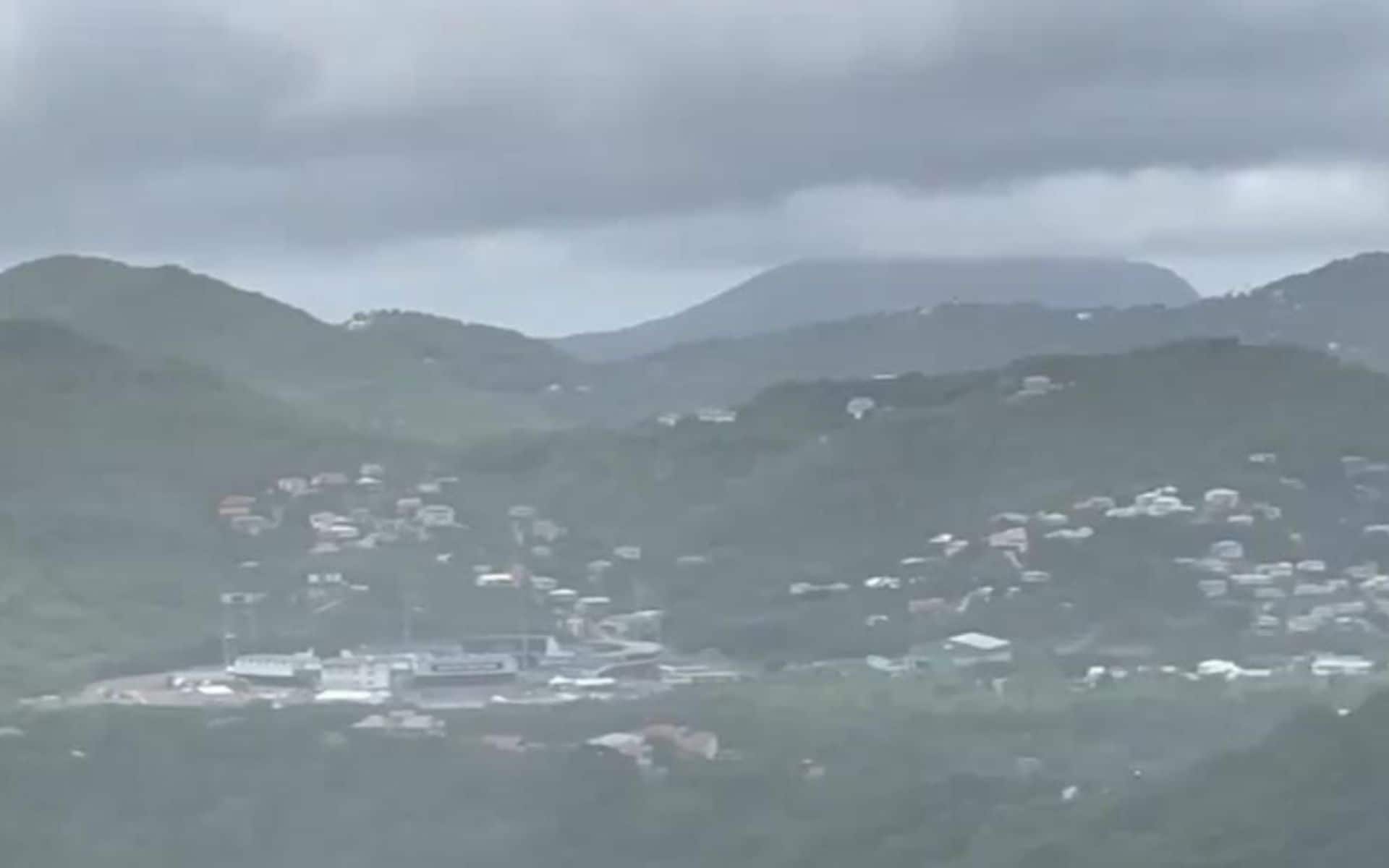 Heavy Rain in St. Lucia Ahead of Ind vs Aus Clash [x.com]