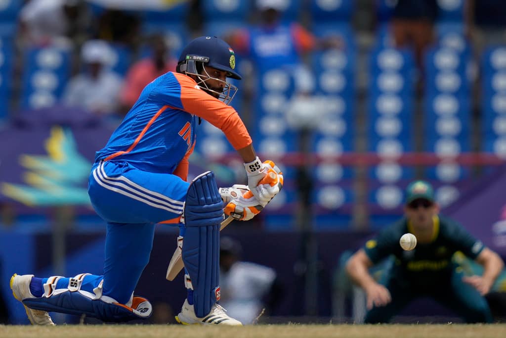 Jadeja in action against AUS (AP)