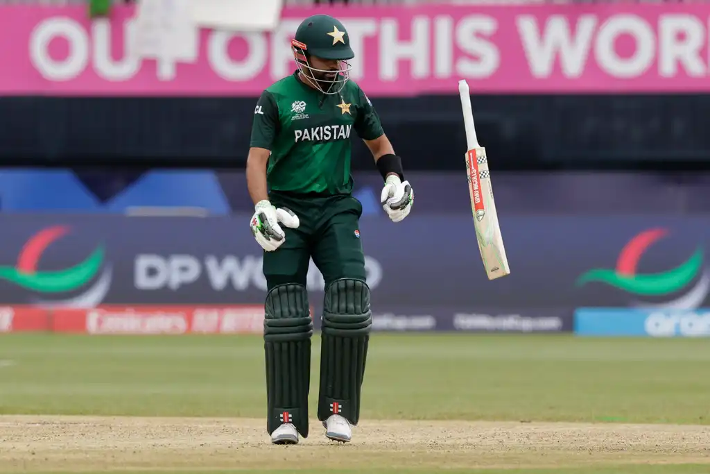 Cold War Continues As Ahmed Shehzad Excludes Babar From His All-Time Pakistan XI