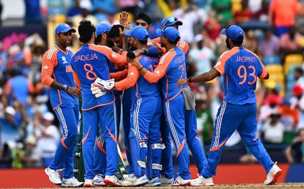 'Believing In Only Jasprit Bumrah…': Emotional Siraj Speaks After T20 WC 2024 Win
