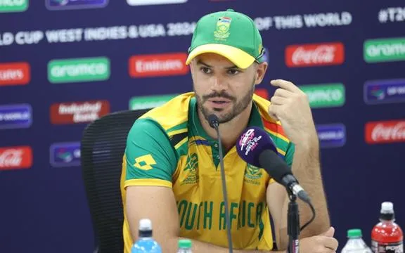 India beat South Africa by 7 runs in the T20 WC final [x.com]