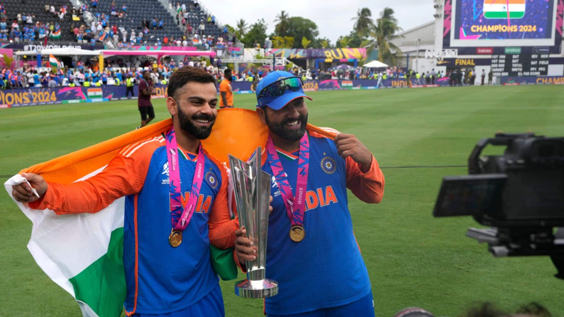 Rohit Sharma and Virat Kohli [AP]