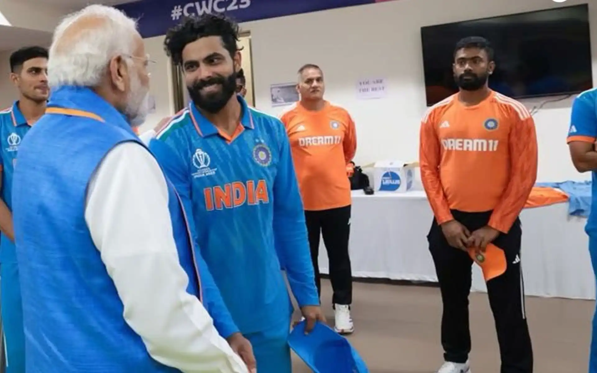 Did PM Narendra Modi Use ChatGPT To Congrate Ravindra Jadeja On T20I Retirement?