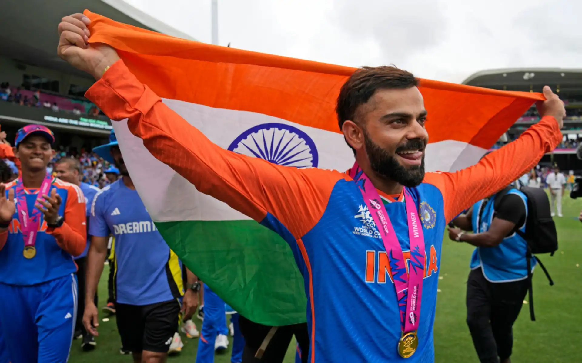 Virat Kohli with the 2024 T20 World Cup trophy (AP)