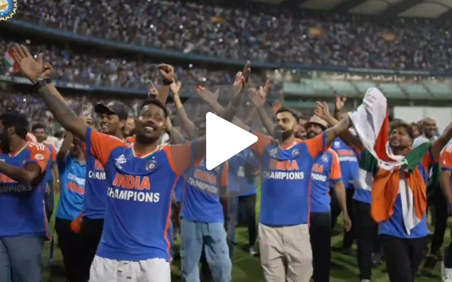 [Video] T20 विश्व कप के जश्न में वानखेड़े स्टेडियम में कोहली और पंड्या ने गाया वंदे मातरम