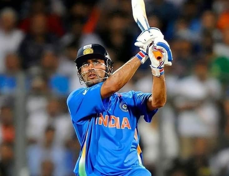 MS Dhoni rose to the occasion and helped India win the WC trophy at home (Twitter)