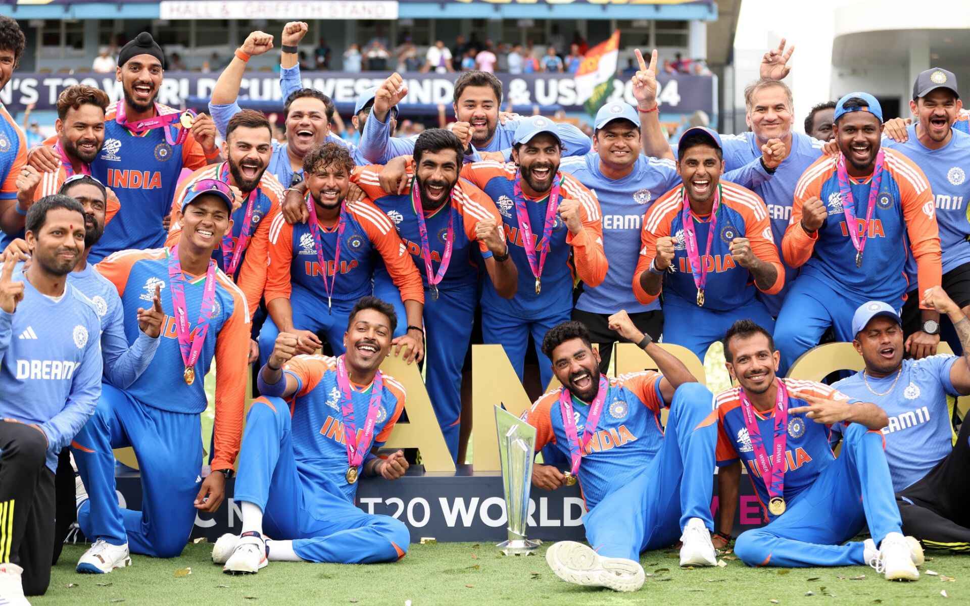 Indian team after winning the T20 WC (x)