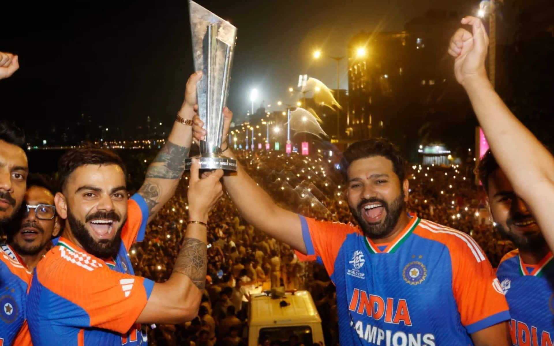 Virat Kohli and Rohit Sharma with the T20 World Cup 2024 trophy (BCCI)