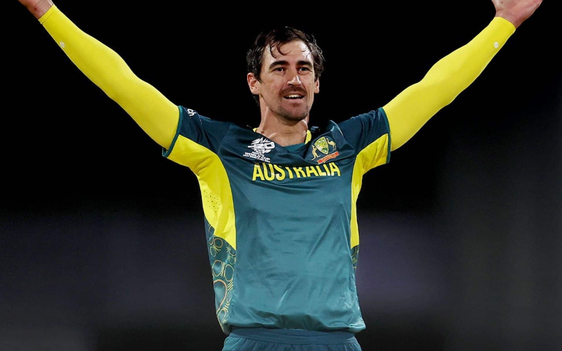 Mitchell Starc expressed his anger in a recent podcast (x)