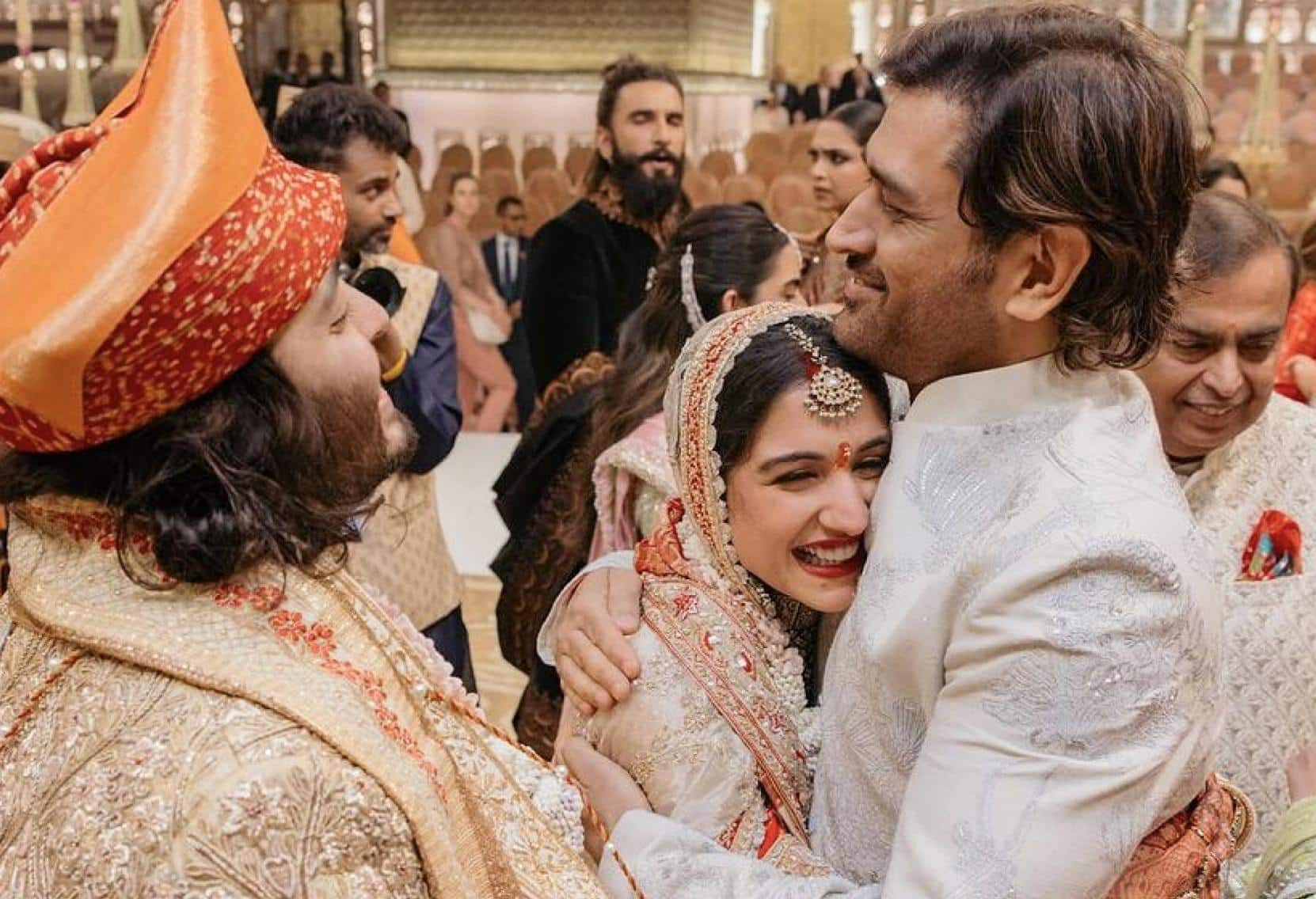 'May Your Married Life...': MS Dhoni's Special Message For Anant Ambani And Radhika Merchant