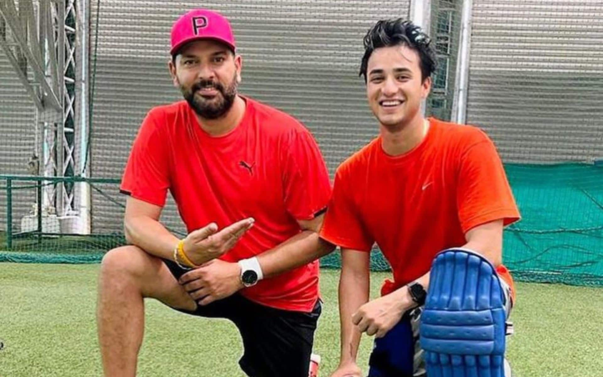 Yuvraj Singh is Abhishek Sharma's mentor (Twitter)