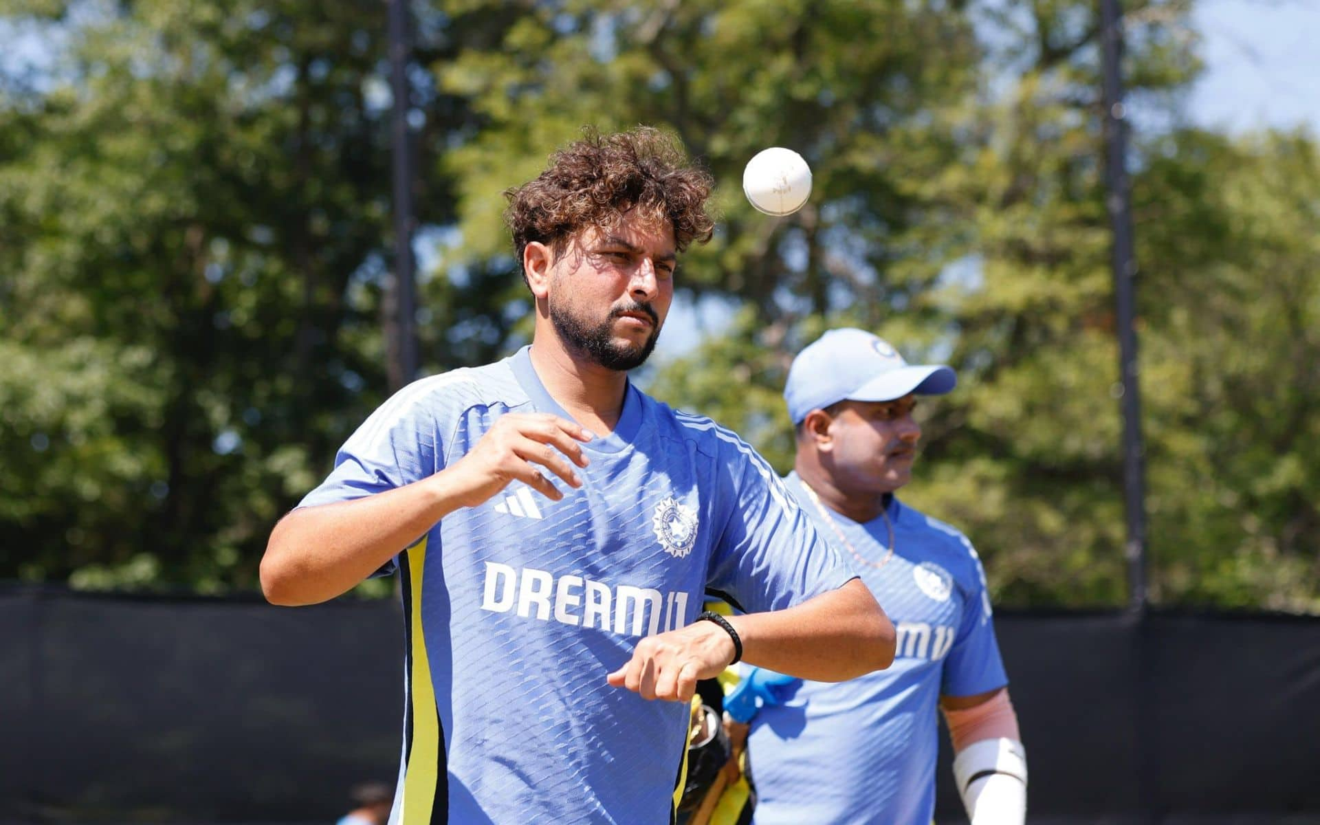 Kuldeep Yadav is a fan of Lionel Messi  (x)