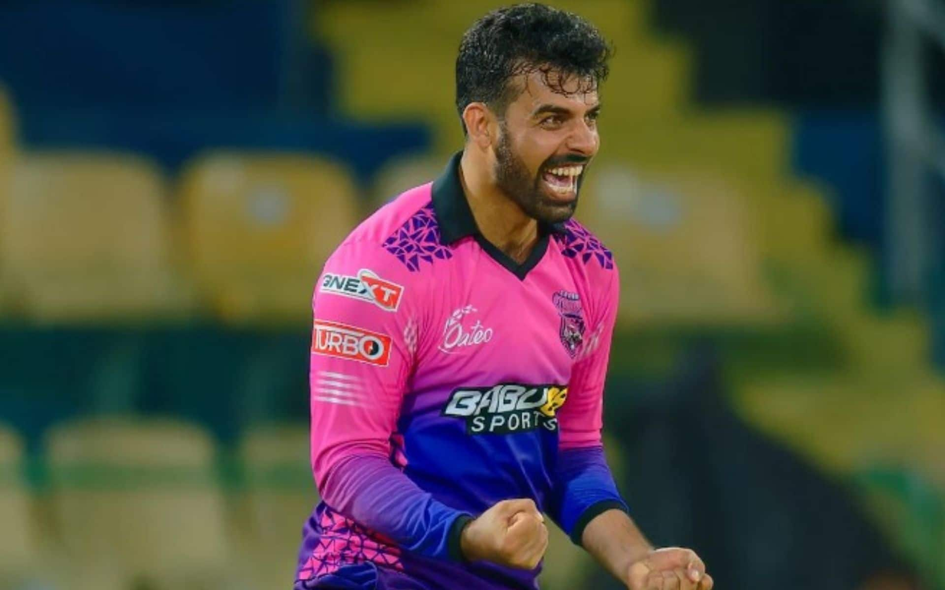 Shadab Khan celebrating a wicket in LPL 2024 (SLC)