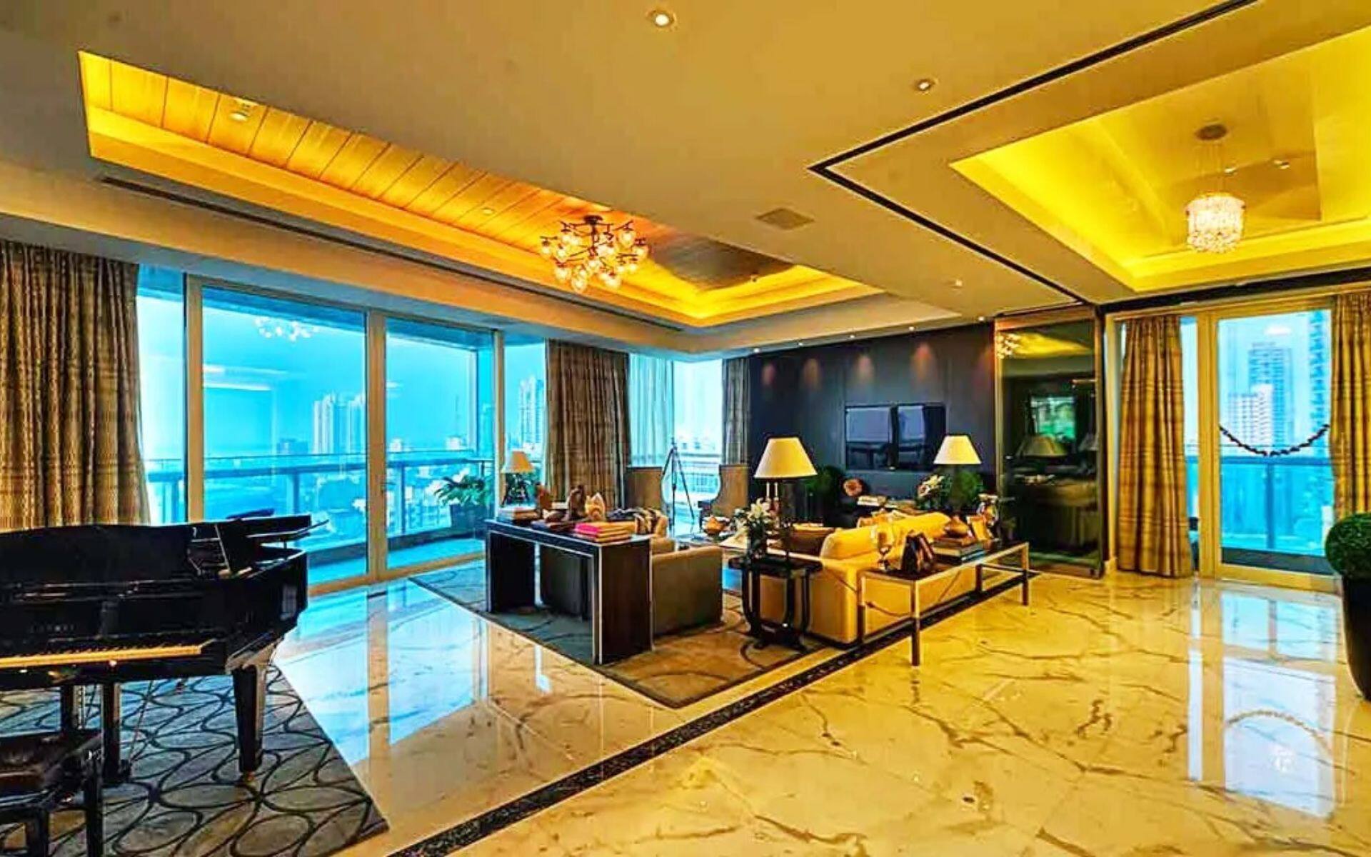 Rohit Sharma's house in Ahuja Towers [AD]