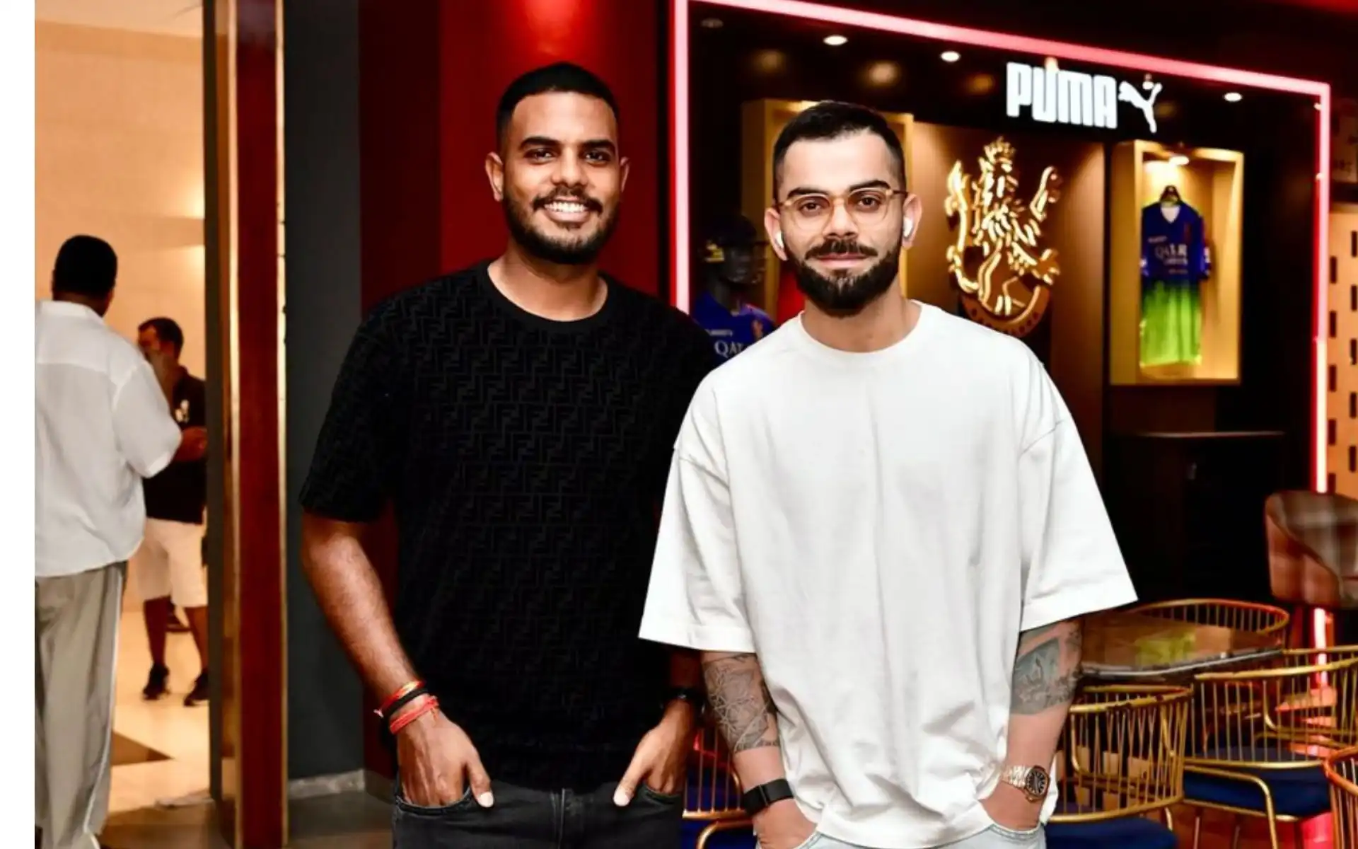 Yash Dayal shares a post with Virat Kohli [x.com]