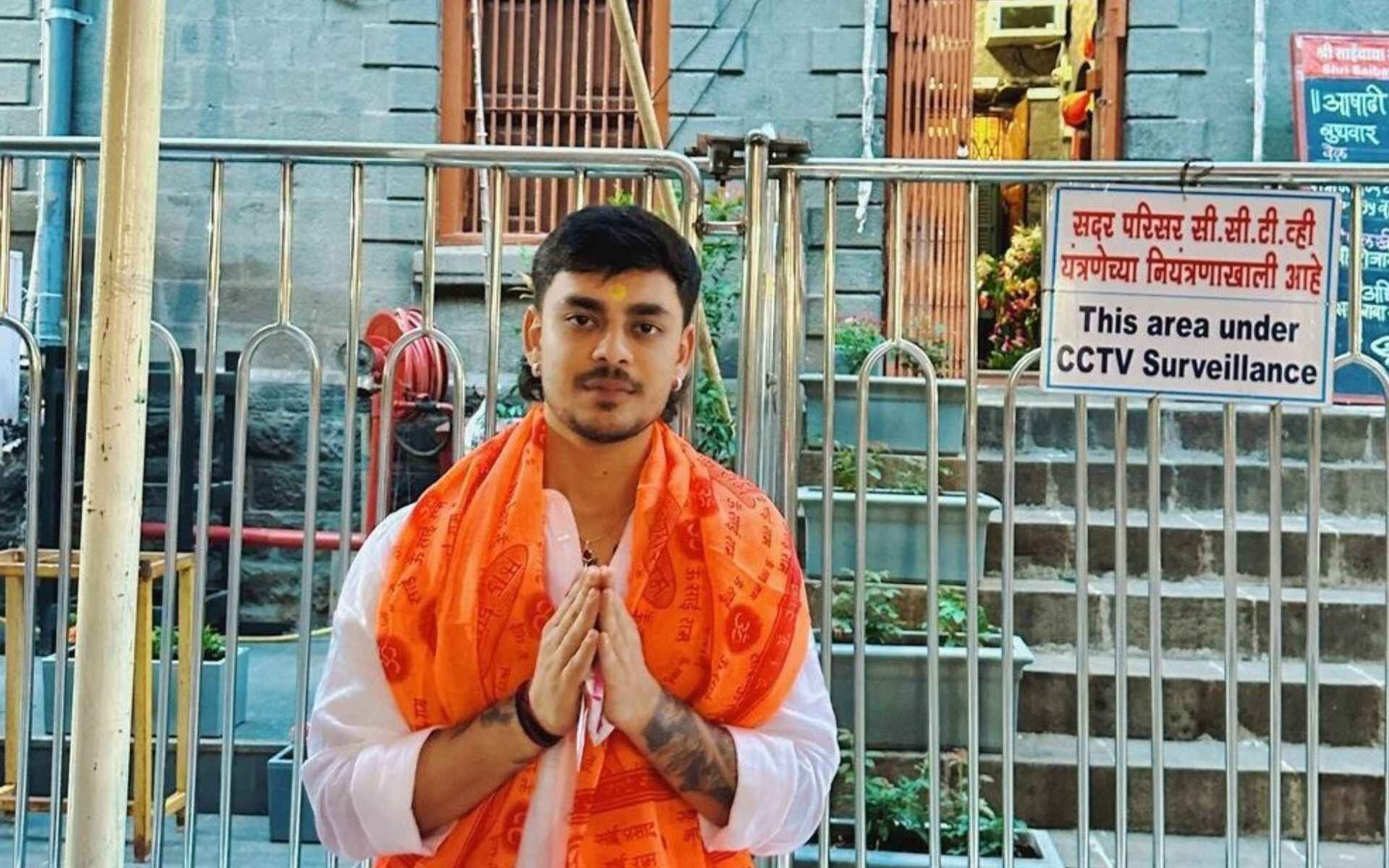 Ishan Kishan At Shree Samadhi Mandir (x)