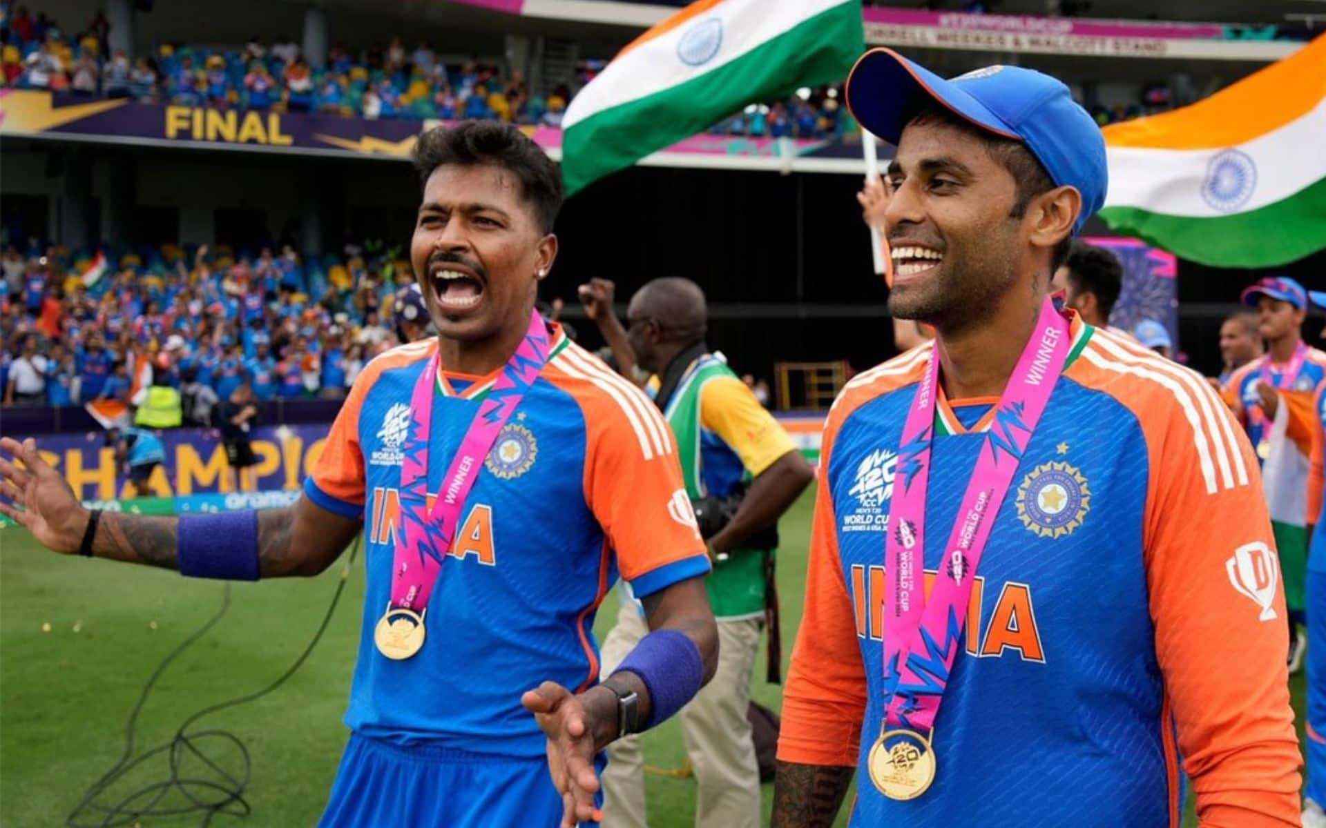 Suryakumar Yadav with Hardik Pandya (X.com)