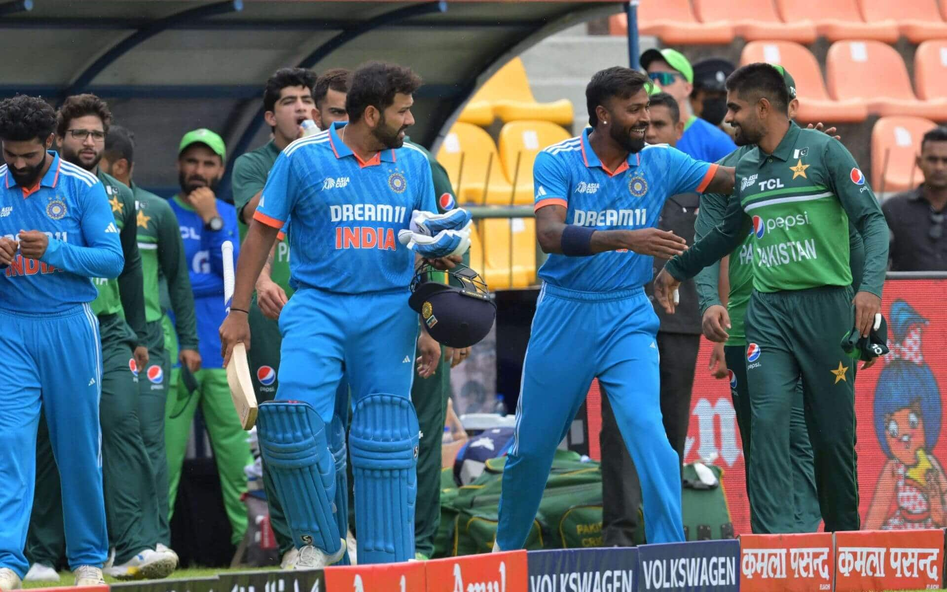 India with the Pakistan team (X.com)