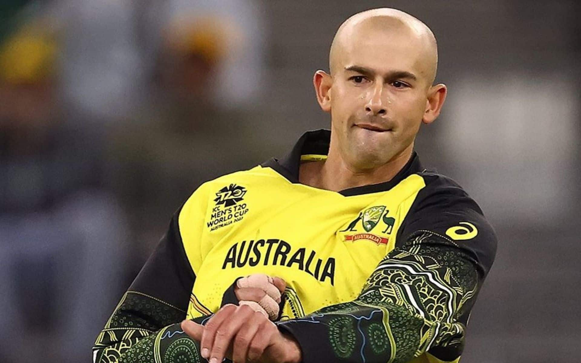 Ashton Agar can give points in both innings of the match [X]