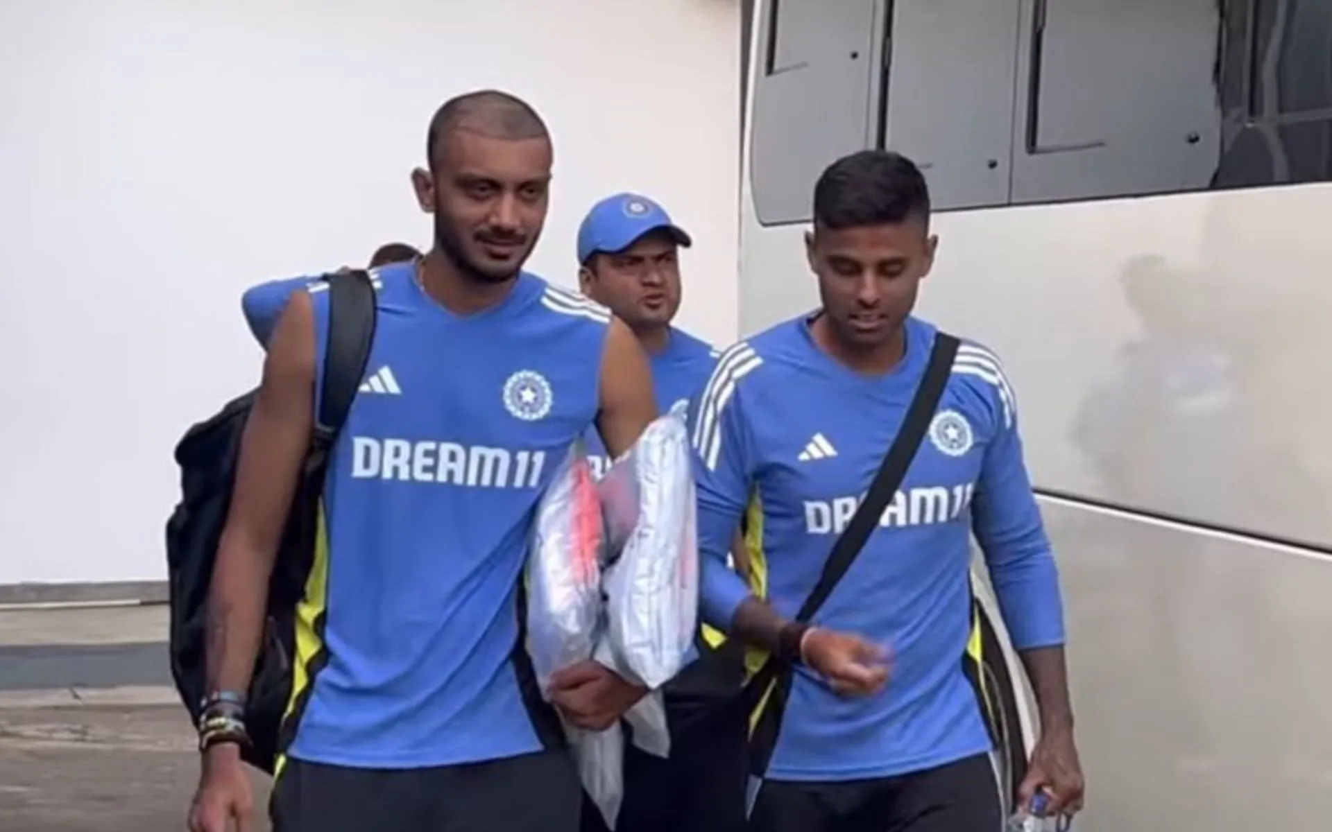 Axar Patel and SKY (X.com)