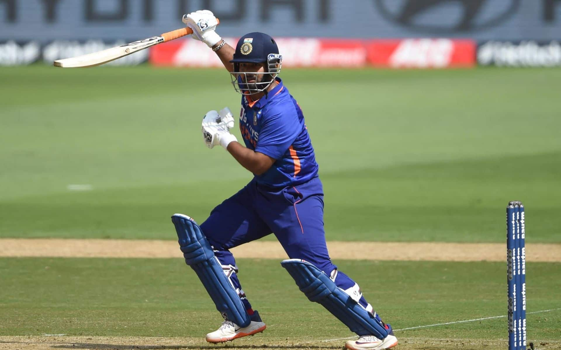 Rishabh Pant might not play 1st ODI vs SL [X]