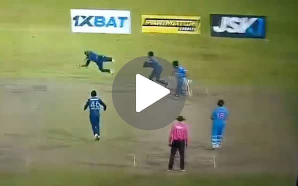 [Watch] Shubman Gill Falls Prey To Mendis' Exceptional Grab As Vandersay Stuns India