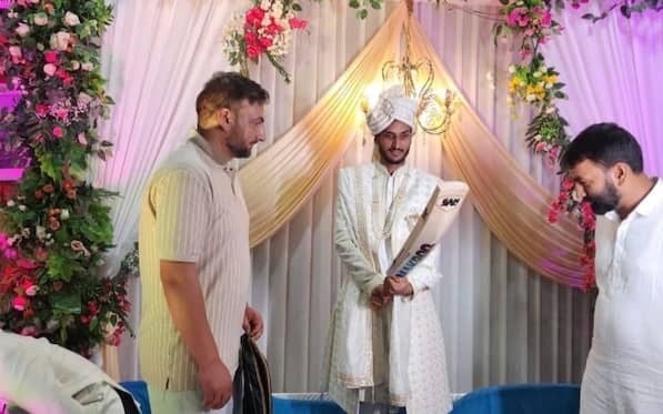 Ex-RCB Spinner Shahbaz Ahmed Ties The Knot With Kashmir-Based Doctor