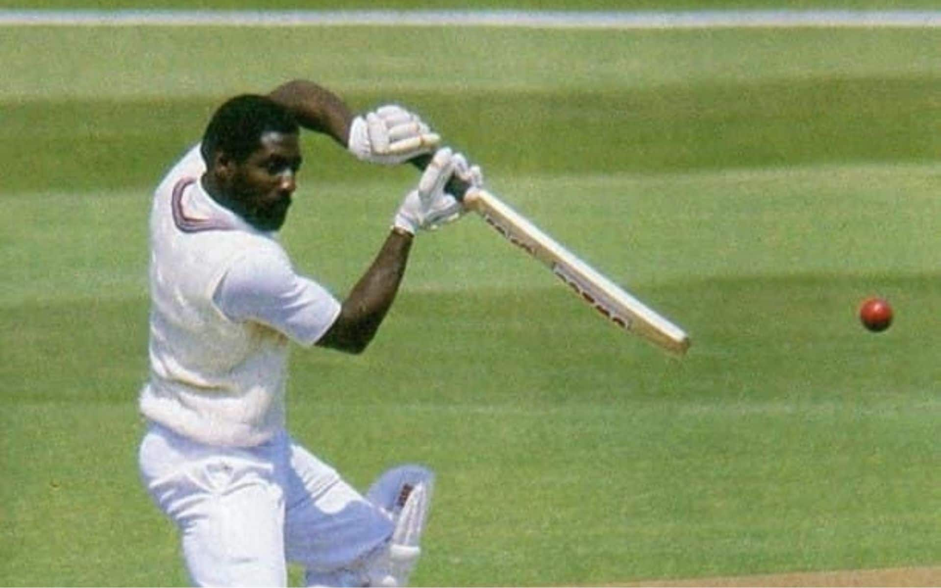 Sir Vivian Richards - Football (X)