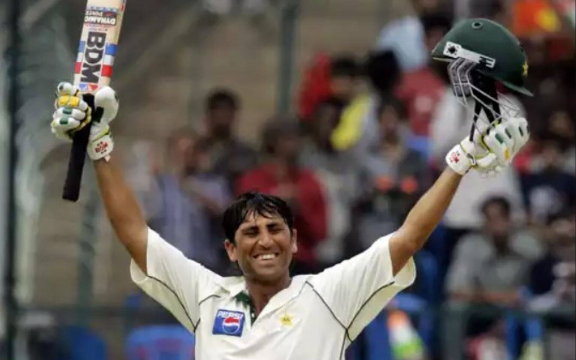 Younis Khan celebrating his century against India (x.com)