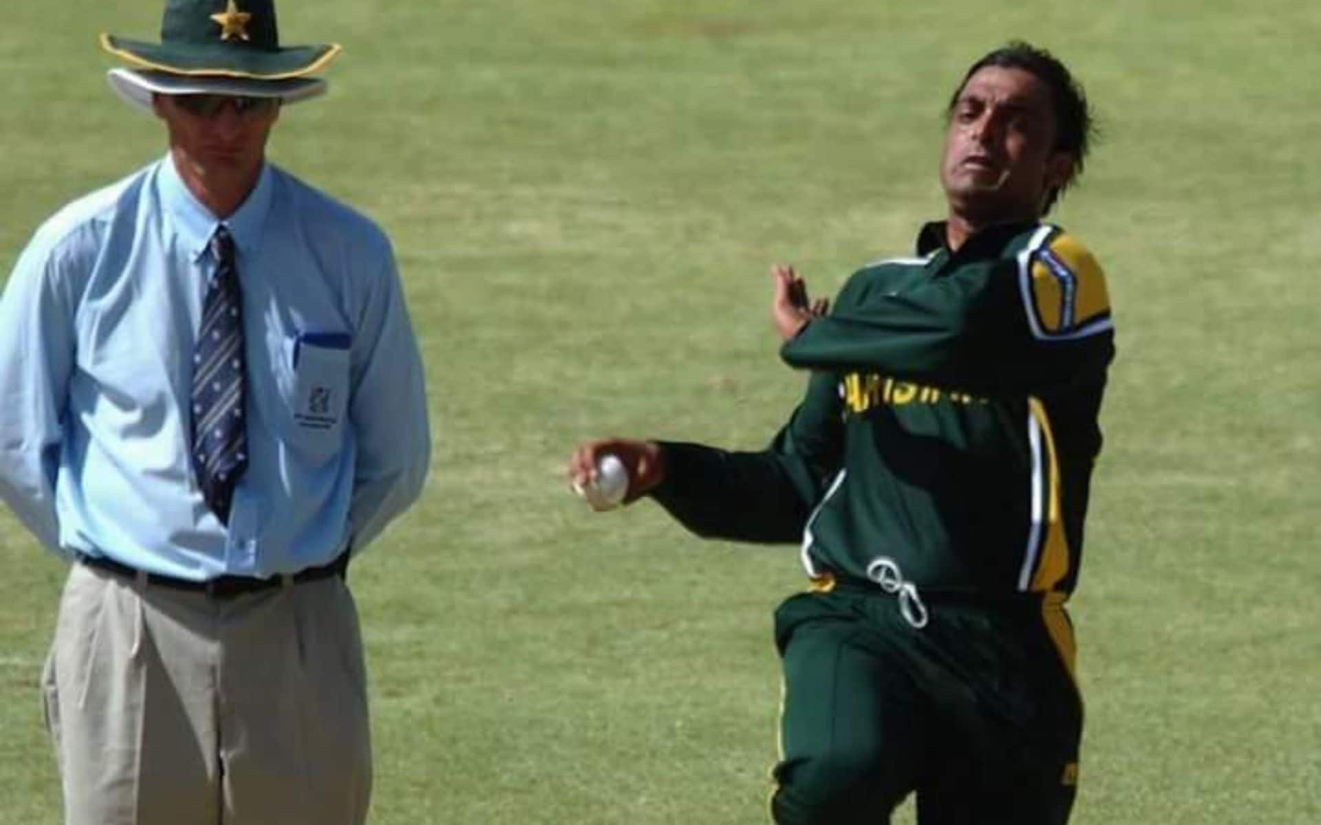 Shoaib Akhtar in 2003 vs England (X.com)