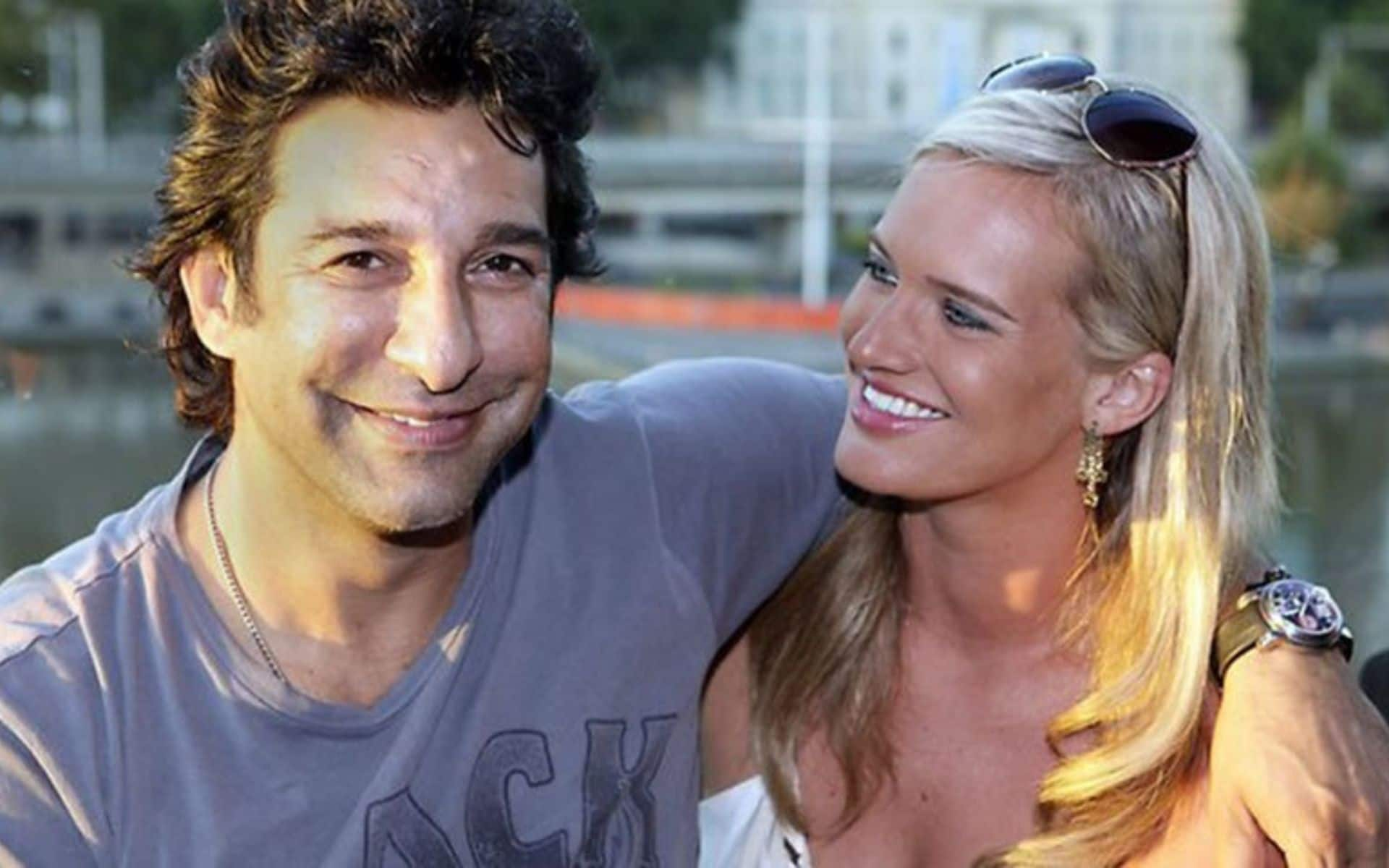 Wasim Akram and wife Shaniera celebrates 11 years of togetherness (X.com)