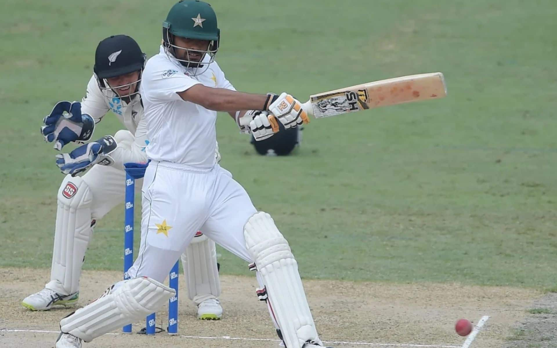 Babar Azam belting New Zealand bowlers in 2018 (x.com)