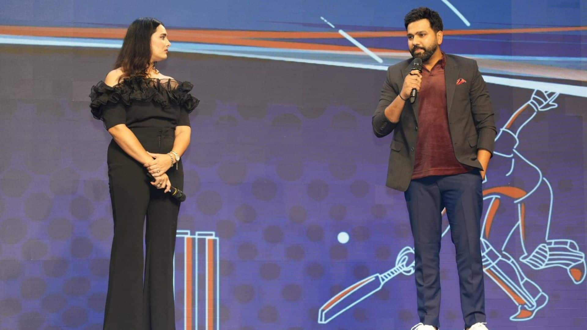 Rohit Sharma Wins CEAT Men's Cricketer Of The Year Award [X]