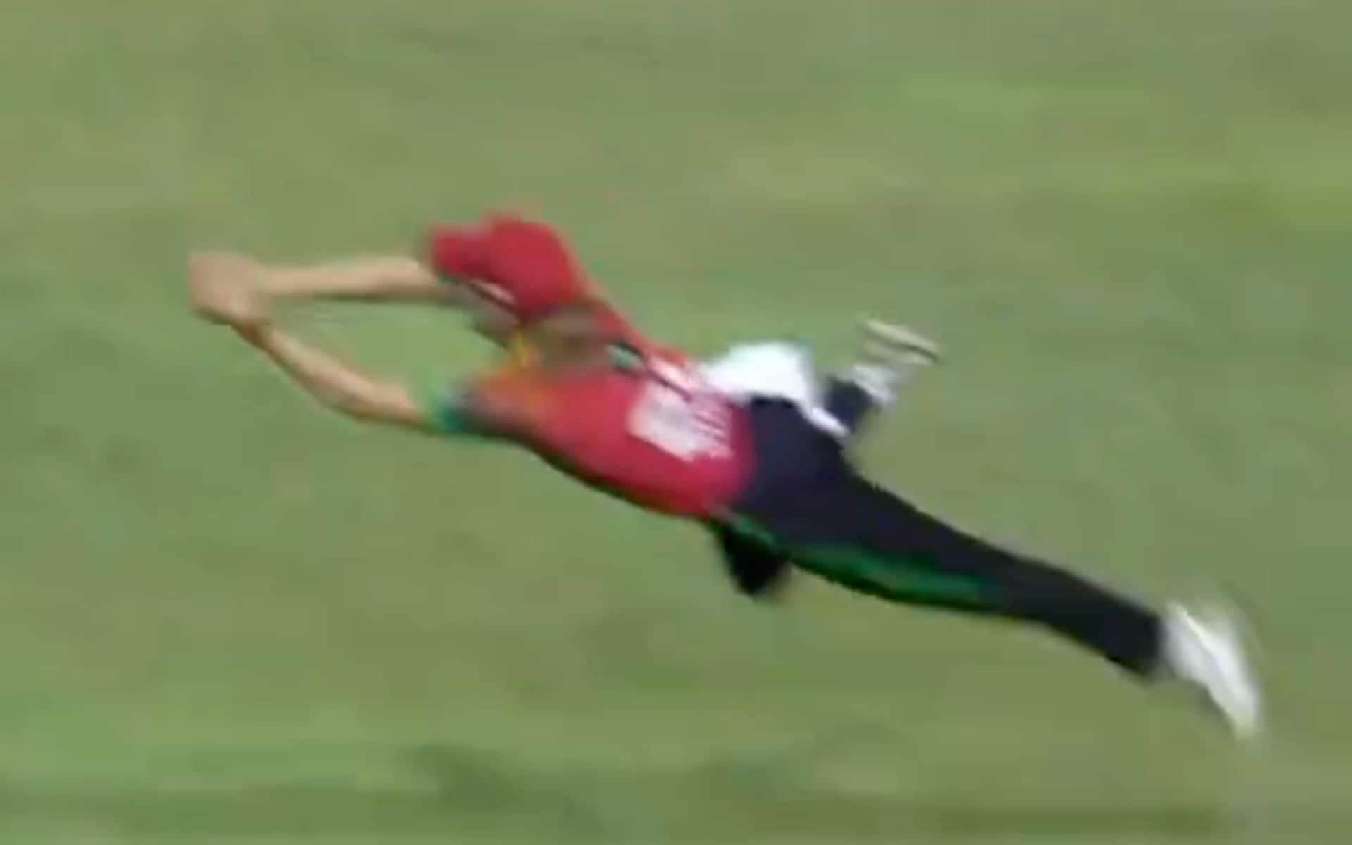 Erin Burns took a brilliant catch in match 1 of WCPL 2024 [x]