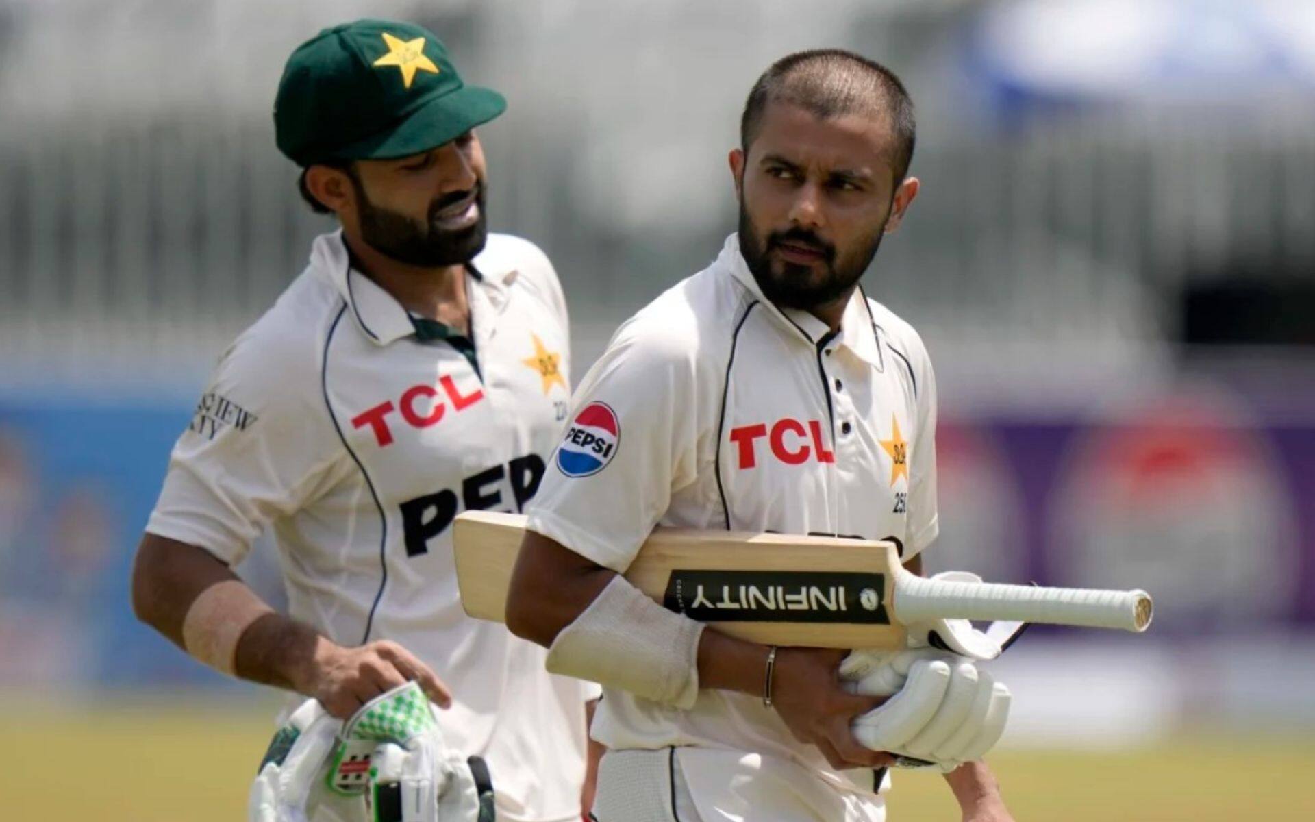 Mohammad Rizwan and Saud Shakeel walking off for lunch (x.com)