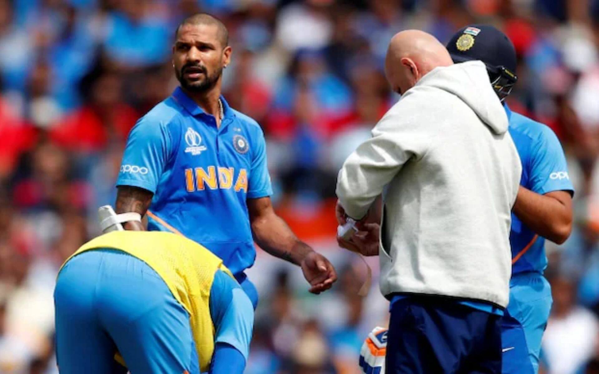 Shikhar Dhawan played with fractured thumb Vs AUS (X)