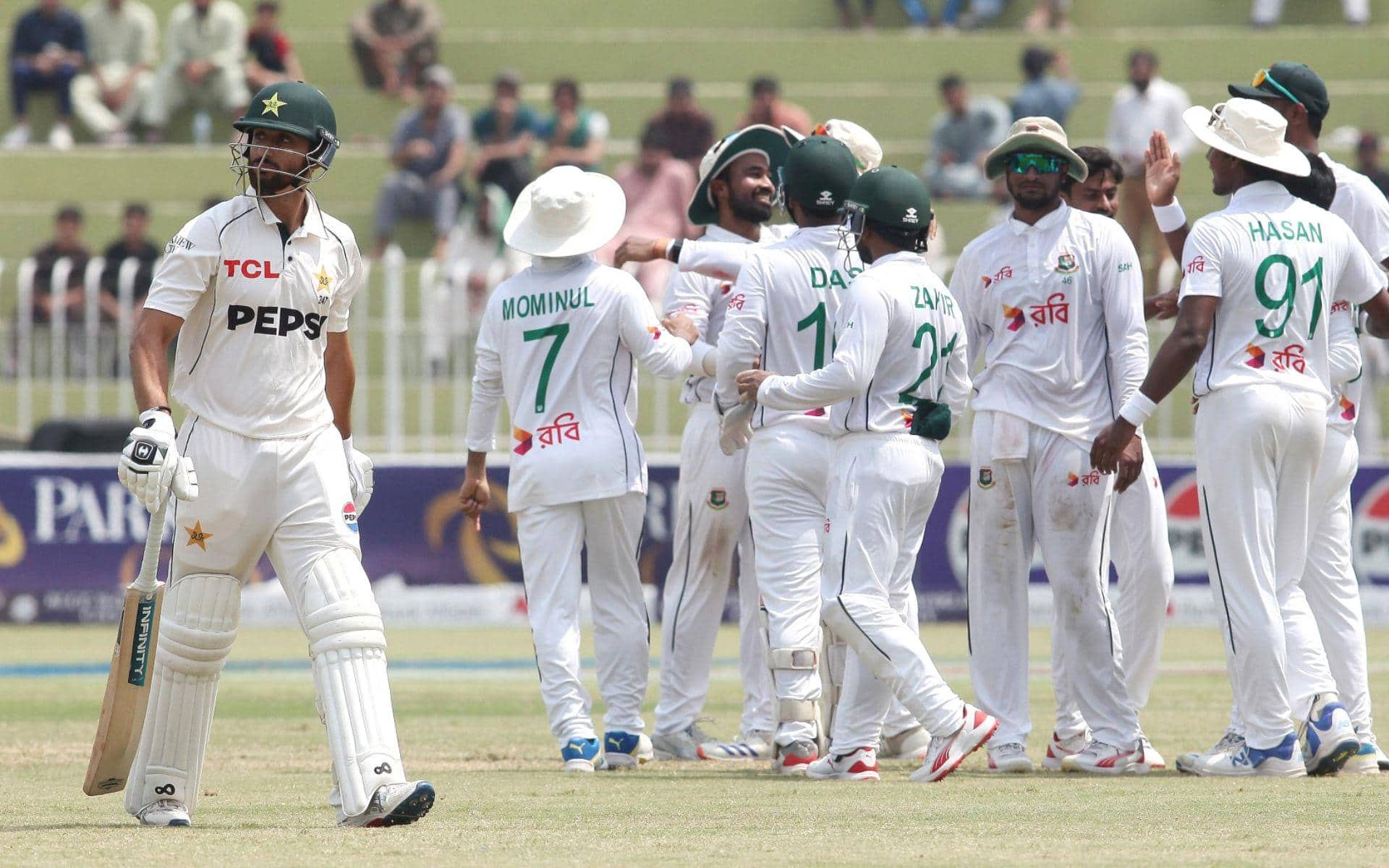 Pakistan faced a humiliating defeat in the first Test vs Bangladesh (X)