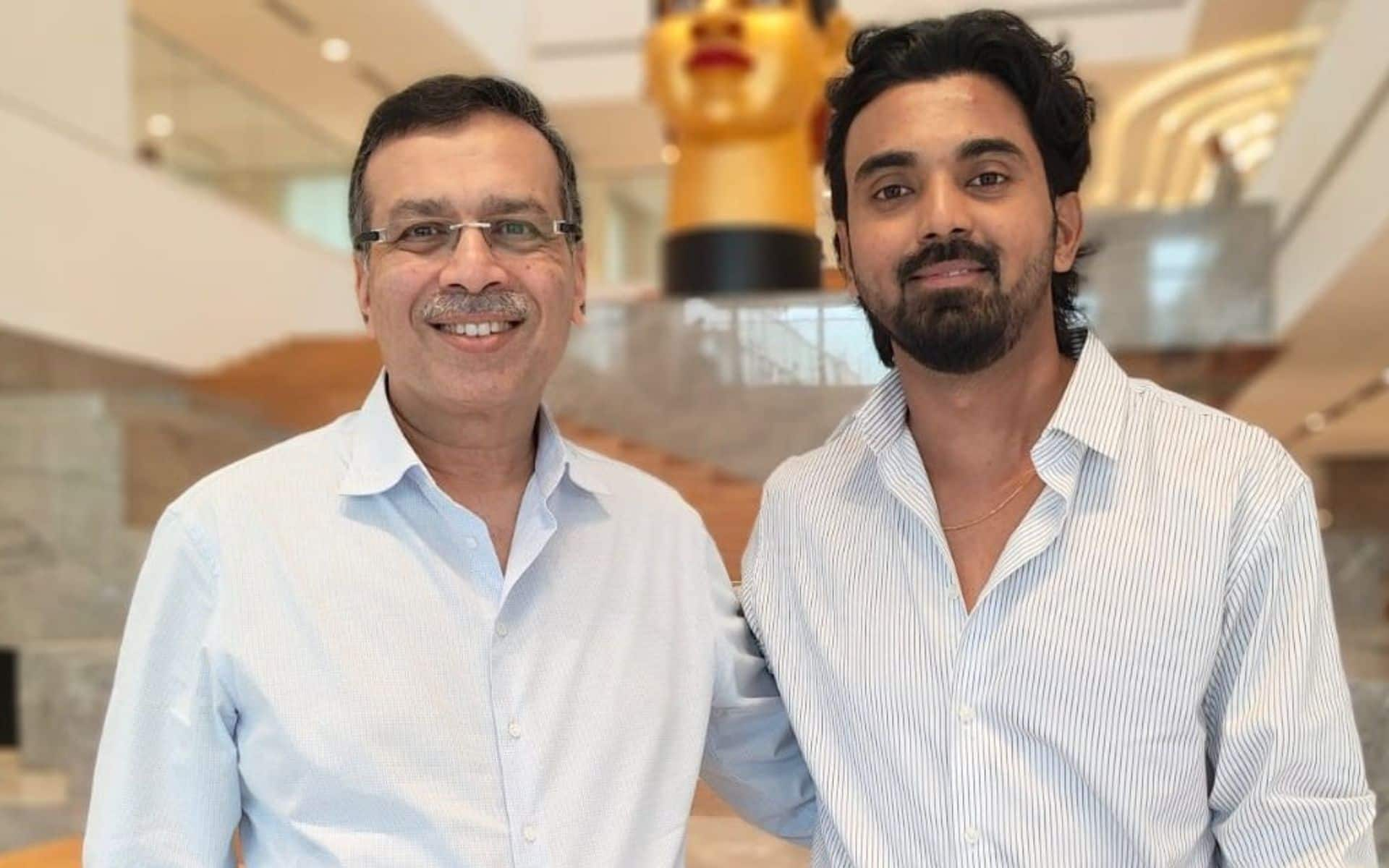 Sanjiv Goenka with KL Rahul [X.com]