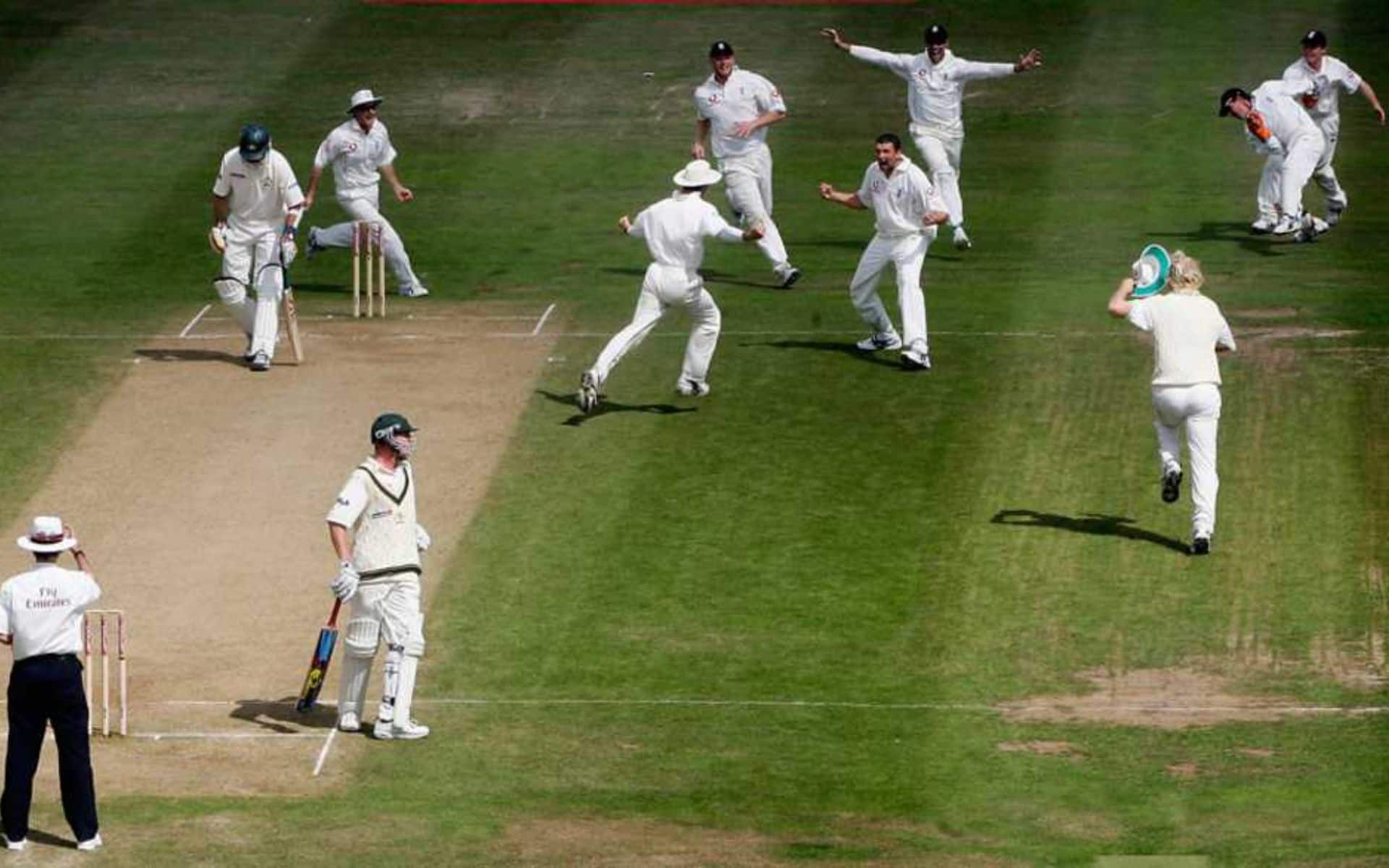 England celebrates after clinching a thriller at Edgbaston in the 2005 Ashes (X)