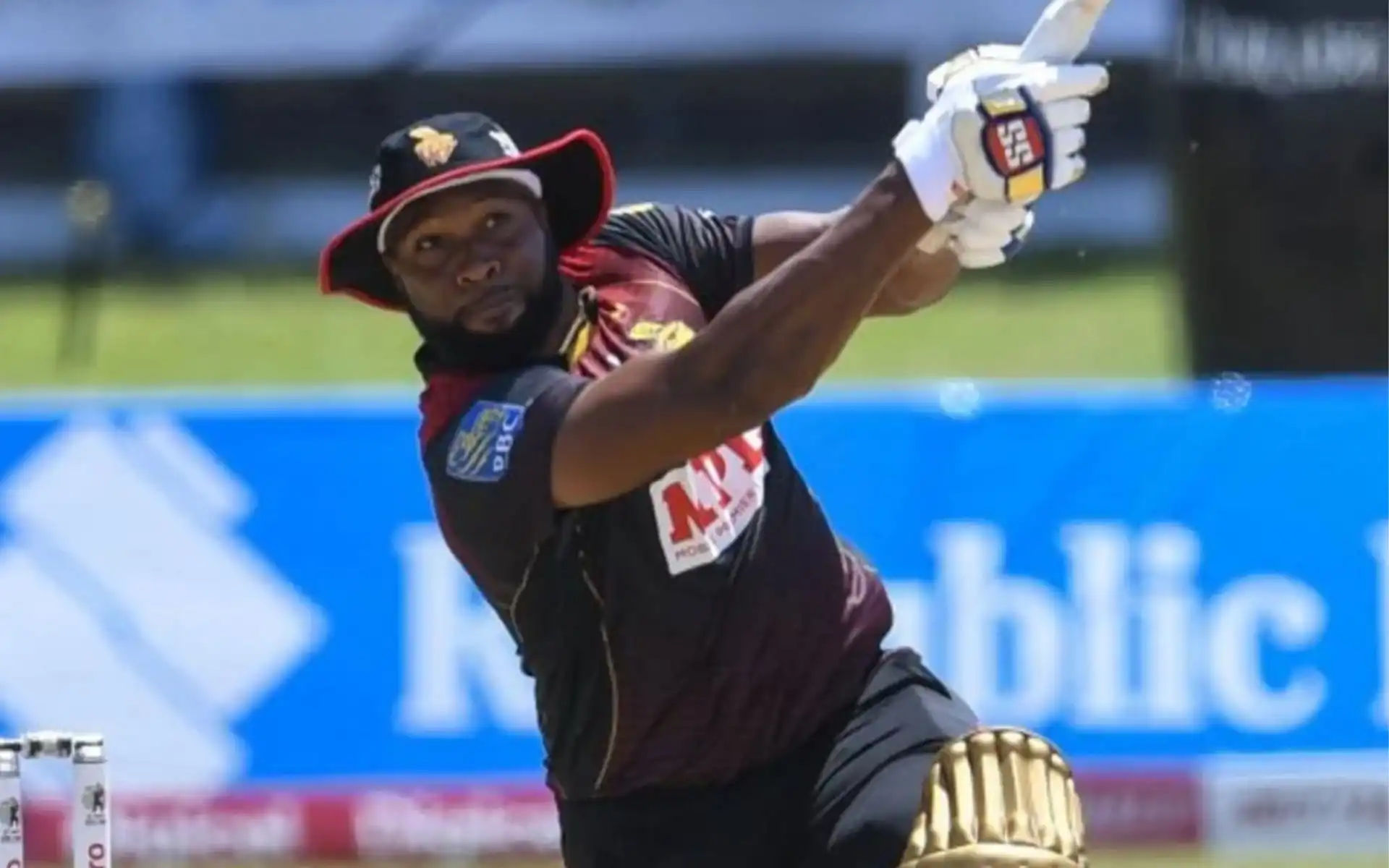 Kieron Pollard - 2,574 runs (x)