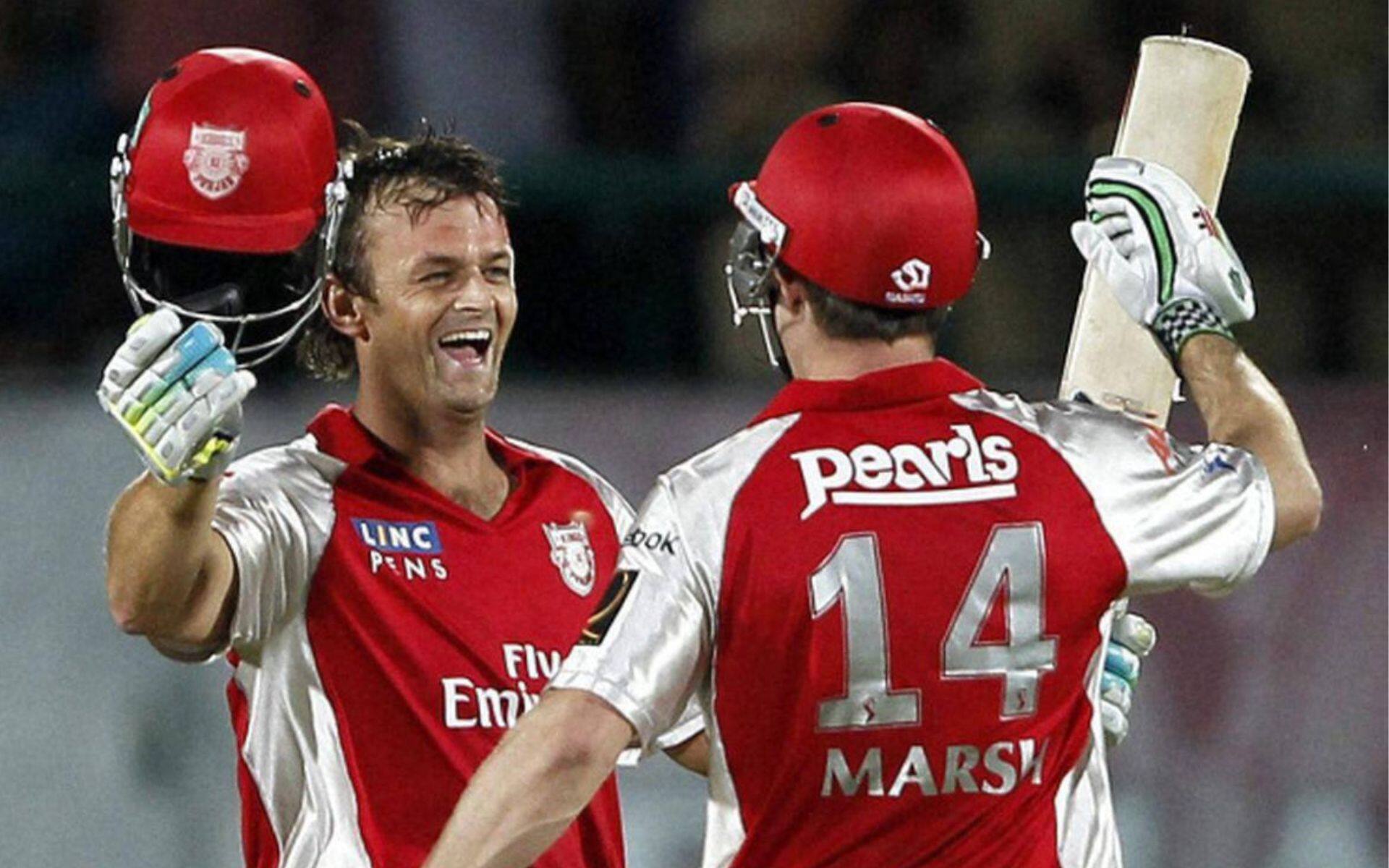 Adam Gilchrist and Shaun Marsh - 206 (x)