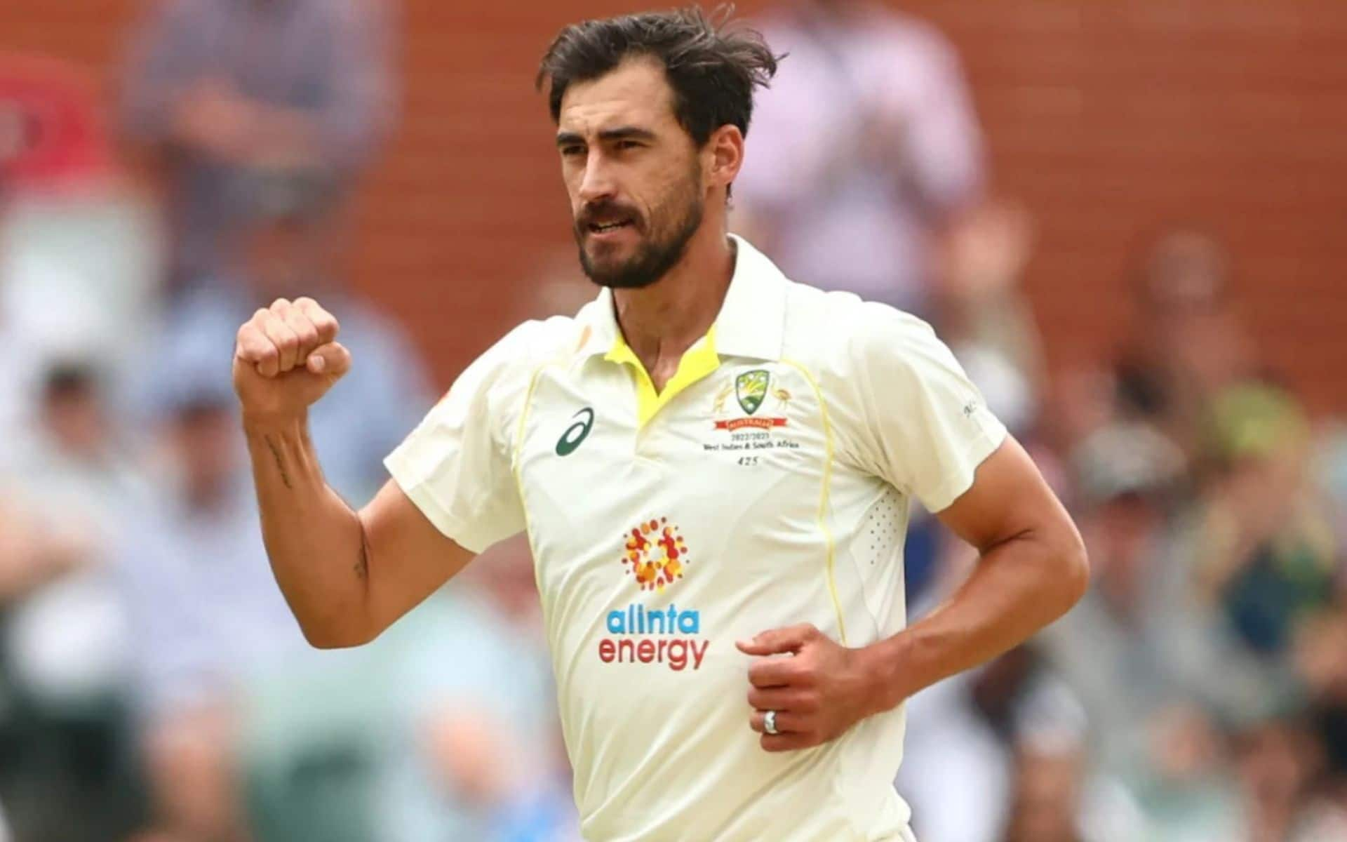 Mitchell Starc – 3 wickets (x.com)