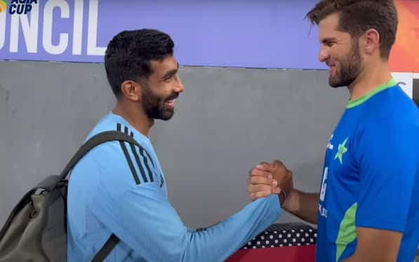 Shaheen Afridi Came Up With A Heartwarming Gift For Jasprit Bumrah's Son