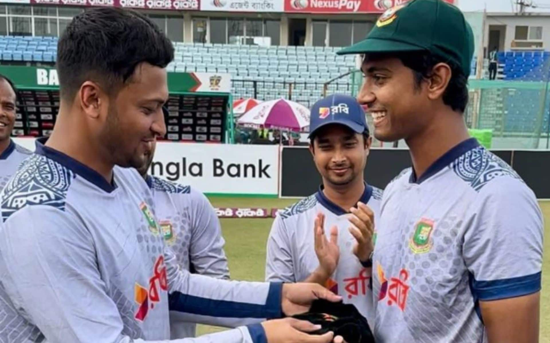 Hasan Mahmud receives his Test cap from Shakib Al Hasan (Instagram)