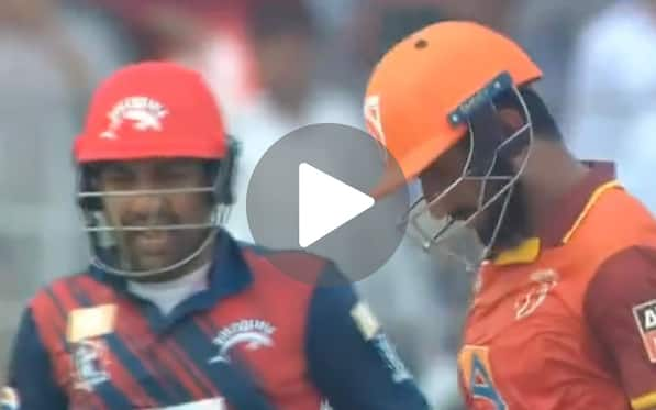 '40 Over Ise Out Nahi Karna': Sarfaraz Ahmed Trolls Babar Azam In Pakistan's Champions Cup