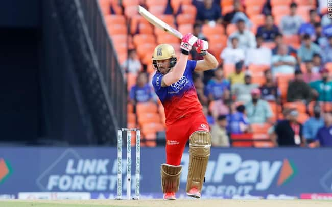 IPL 2025: 3 Players That RCB Will Target To Replace Faf Du Plessis As Their Captain