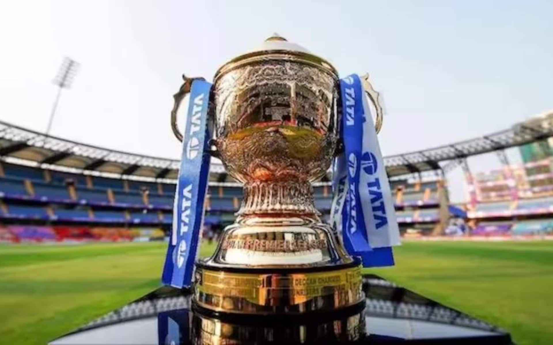 IPL 2024 trophy (Source: @CricCrazyJohns/x.com)