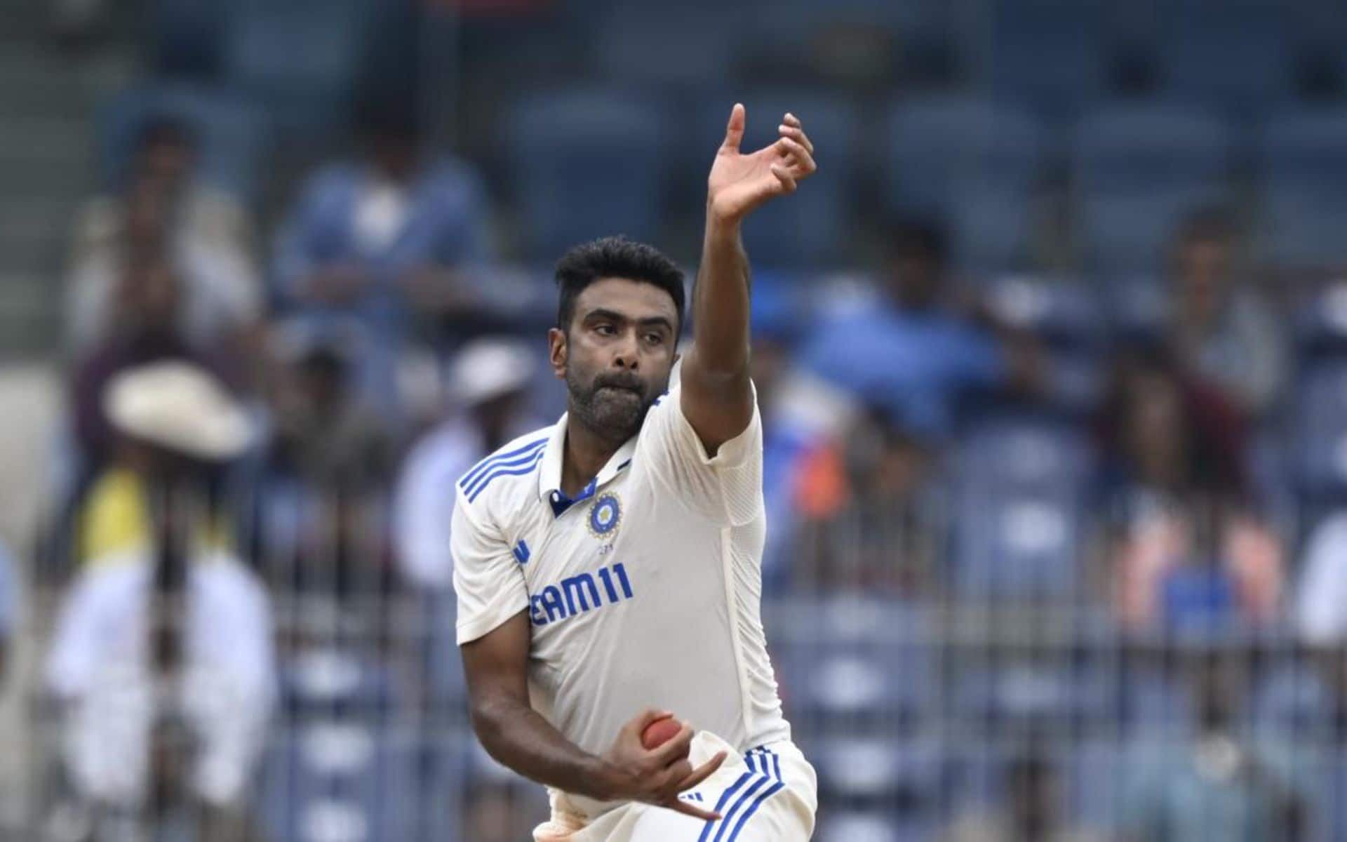 R Ashwin Bowling- (Source: @Itz_Gvm/X.com)