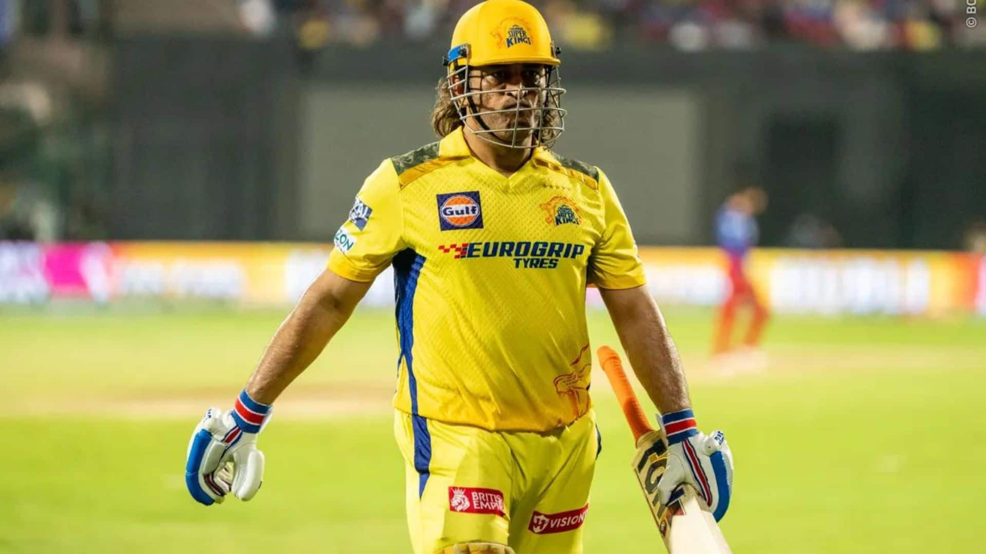 MS Dhoni apparently broke a TV after CSK's defeat [Source: IPLT20.com]